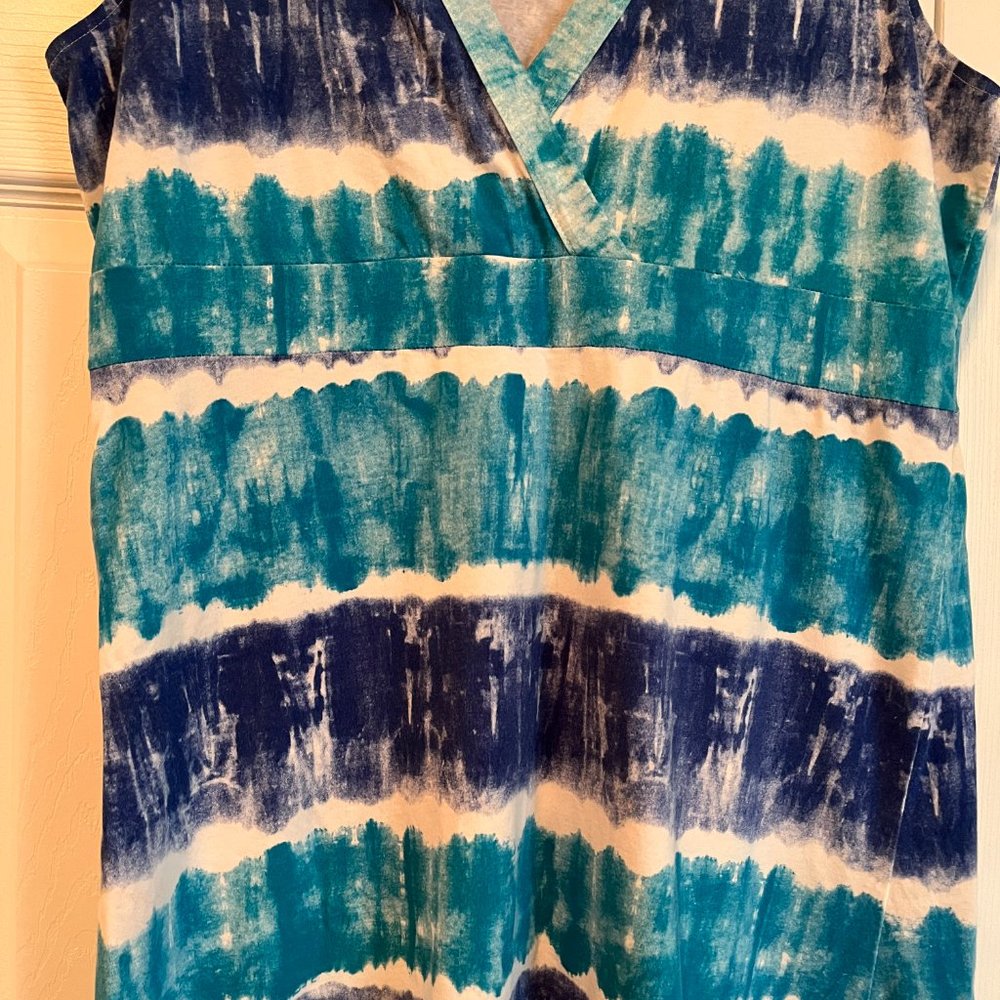 Dress - Picture 4 of 5